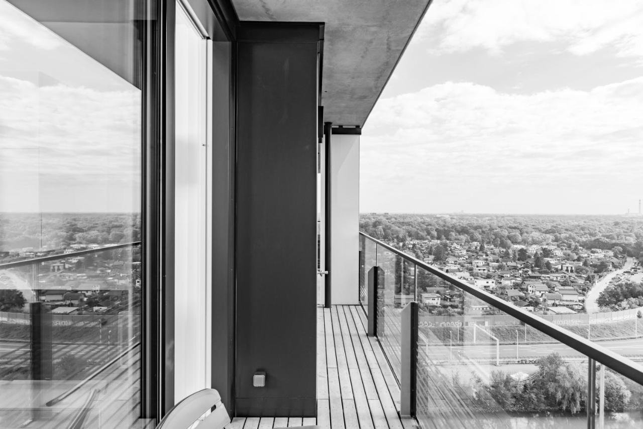 Triiiple Tower Dream Apartments With Rooftop-Summer-Pool Vienna Exterior photo